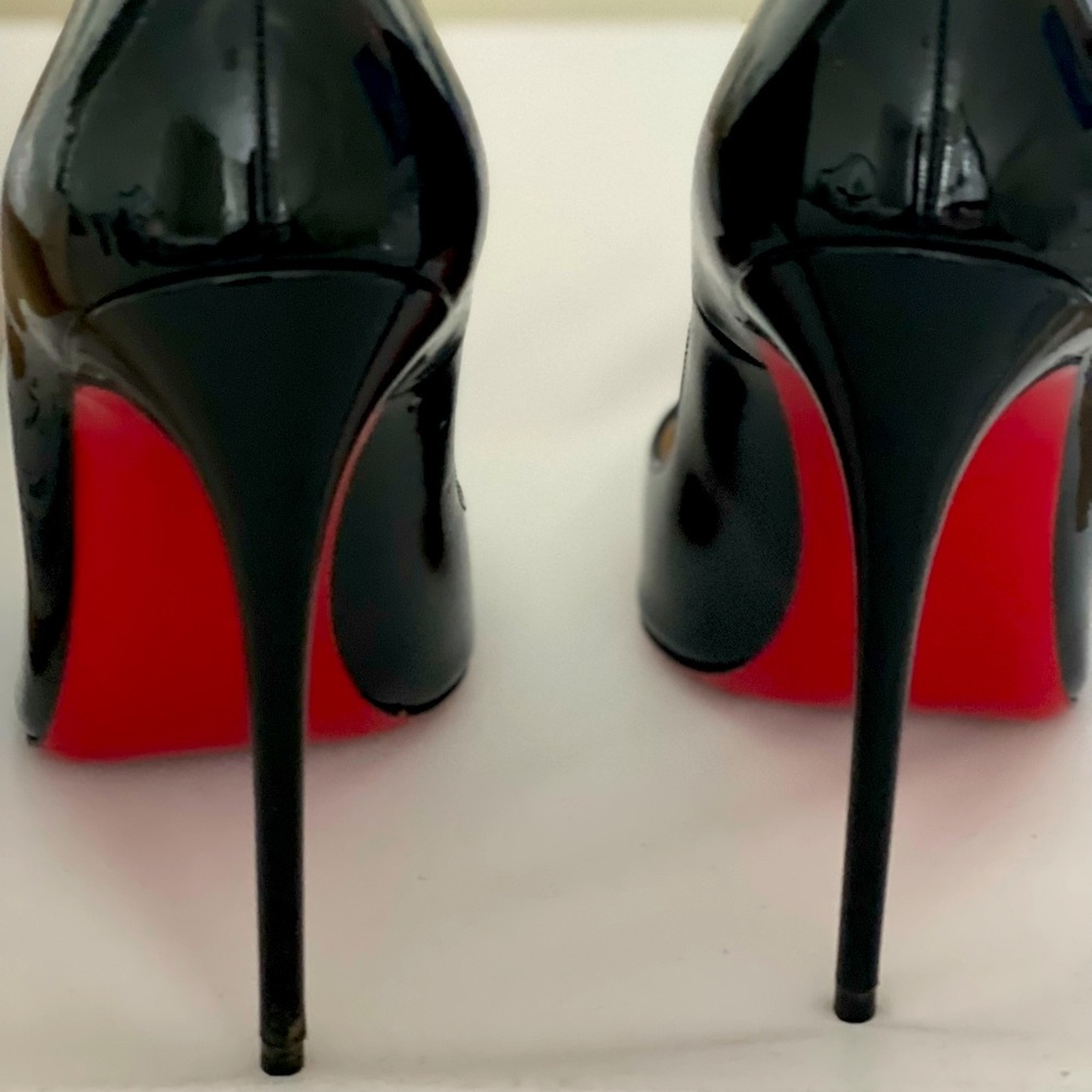 So Kate Louboutin